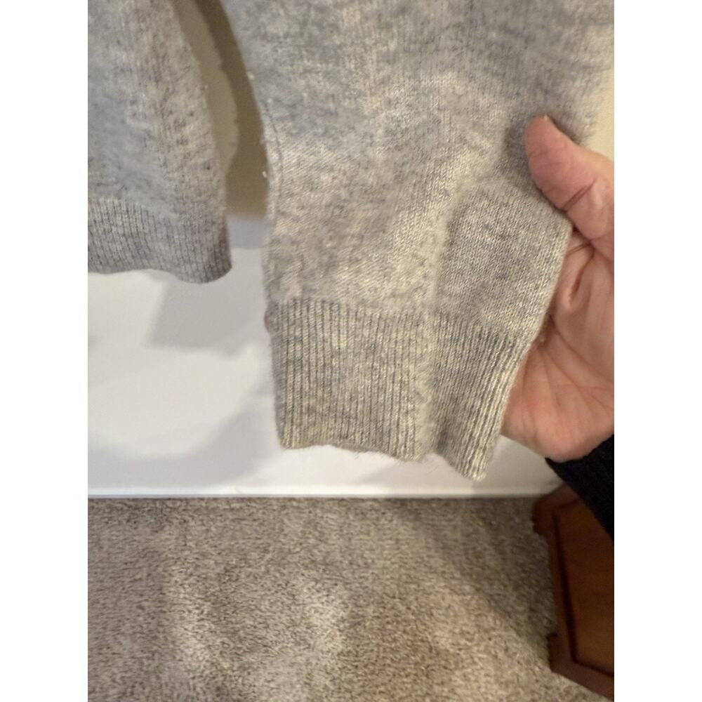 Charter Club Women’s Cashmere Luxury Gray Crew Neck Sweater XL Classic Minimal - Picture 3 of 8
